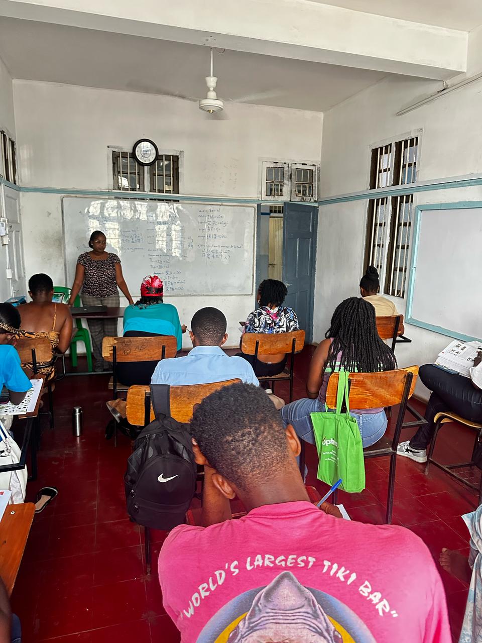 Comprehensive language training classroom setting